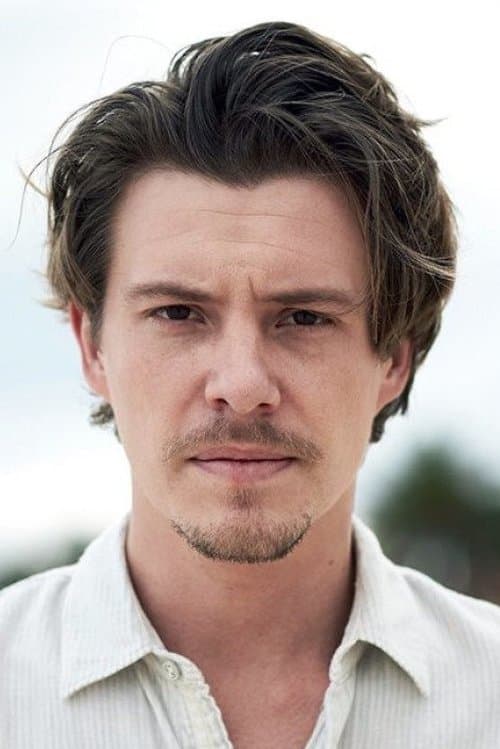 Xavier Samuel profile