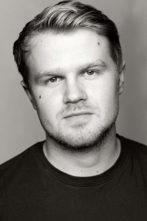 Elliot Baxter profile